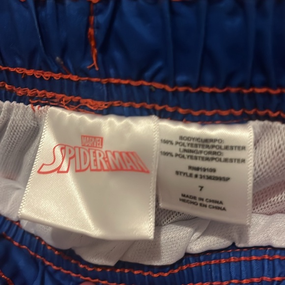Spider-Man swim trunks - Picture 3 of 3